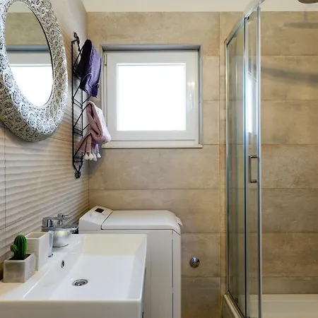 Exclusive Withlove Apartment